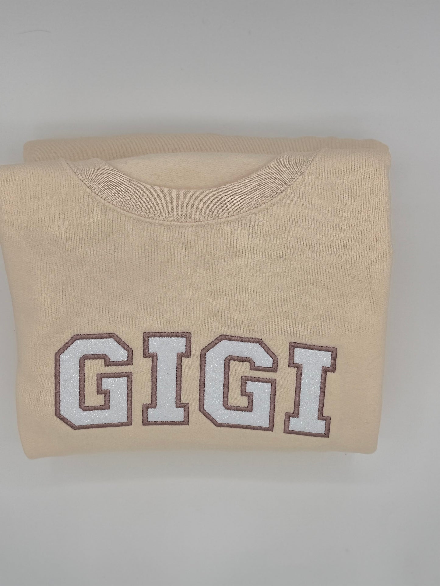 Gigi - Off White